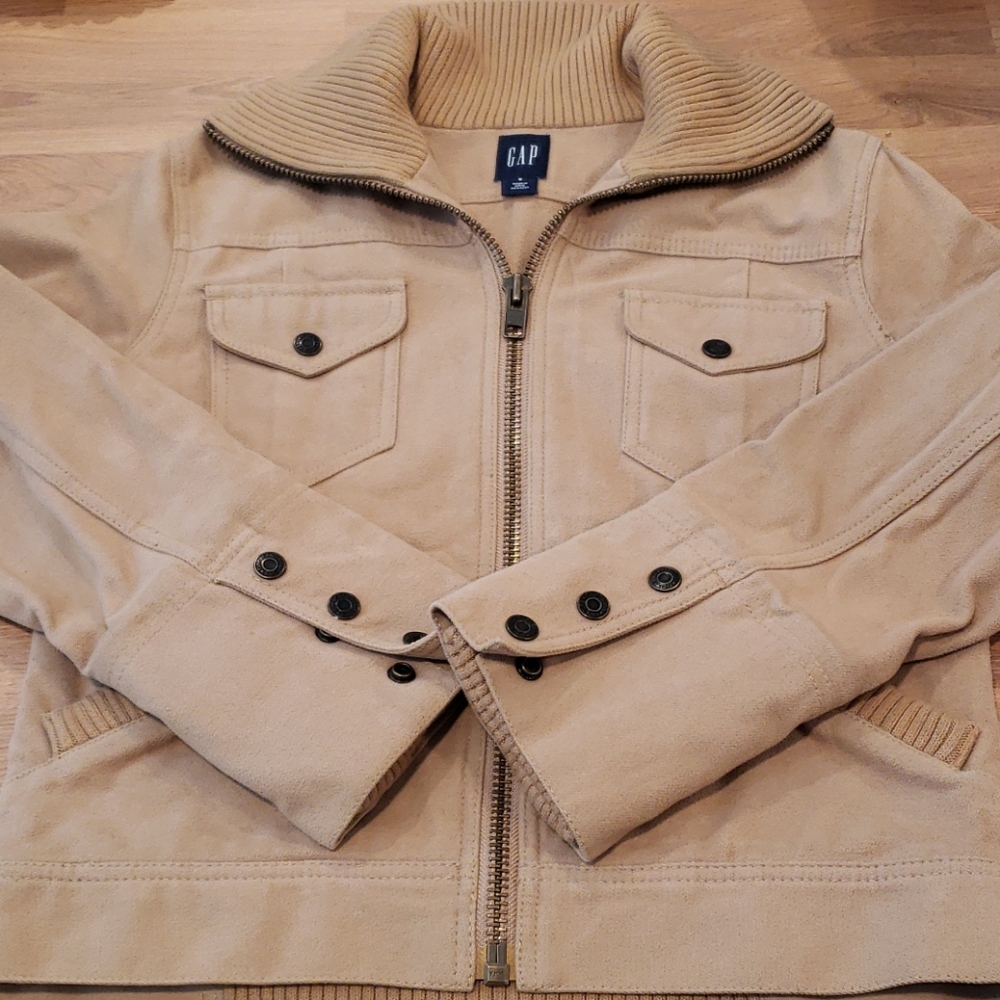 Vintage GAP cropped jacket, size S